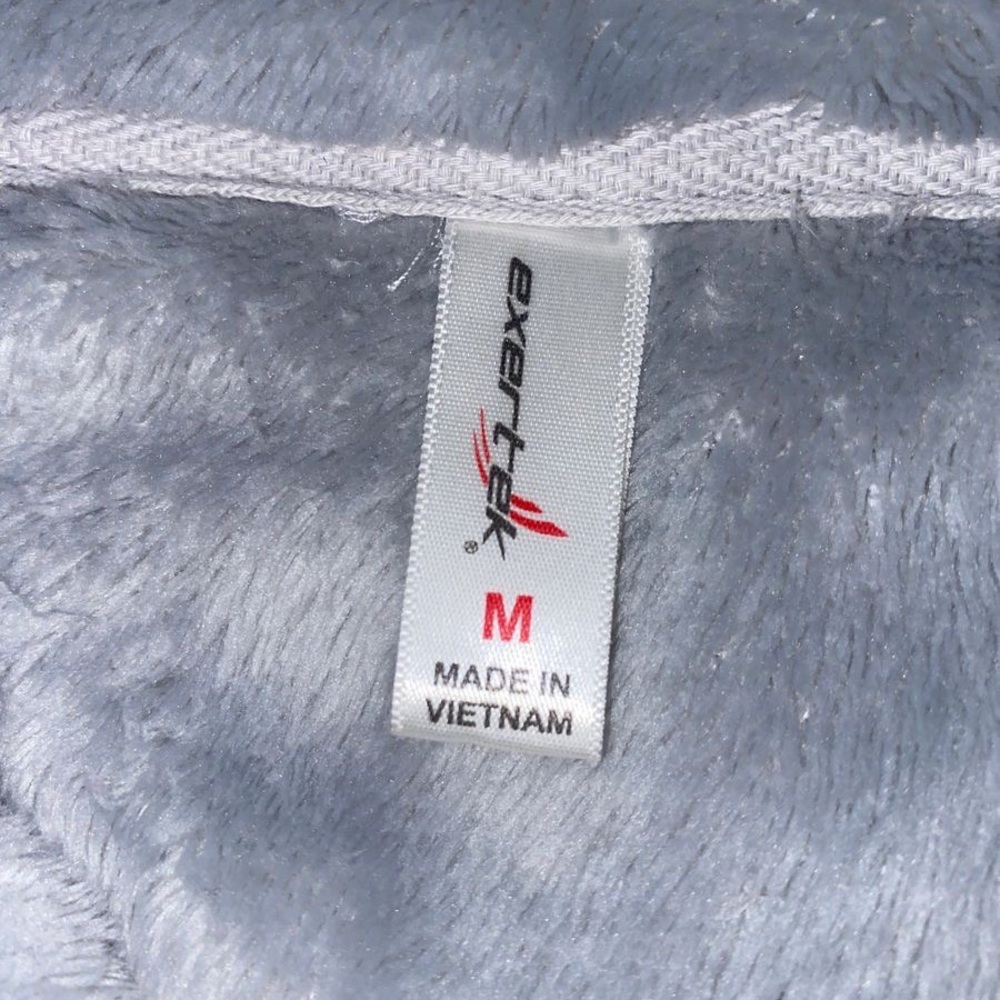 Exertek Pullover - Picture 3 of 3